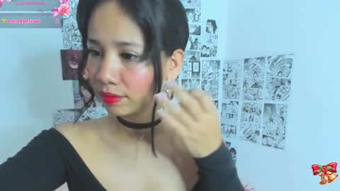 Snapshot of sylphy17 chatting on 2, 12, 2024 sylphy17 online show from 2, 12, 2024