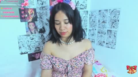 Snapshot of sylphy17 chatting on 10, 12, 2024 sylphy17 online show from 10, 12, 2024