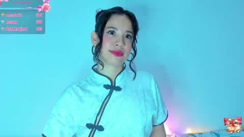 Snapshot of sylphy17 chatting on 1, 1, 2025 sylphy17 online show from 1, 1, 2025