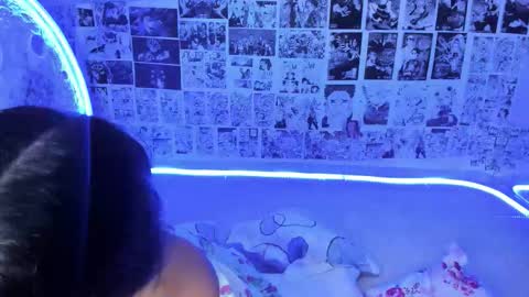 Snapshot of sylphy17 chatting on 28, 9, 2025 sylphy17 online show from 28, 9, 2025