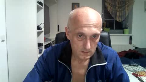 sylverstart92 online show from 1, 3, 2025
