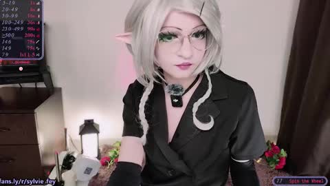 Snapshot of sylvie_fey chatting on 2, 3, 2025 Sylvie online show from 2, 3, 2025