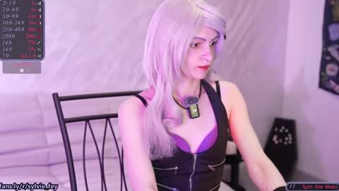 Snapshot of sylvie_fey chatting on 17, 9, 2025 Sylvie online show from 17, 9, 2025