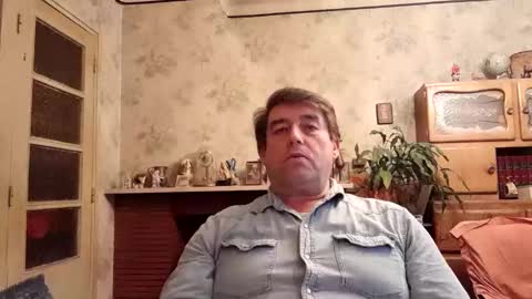 Snapshot of sympa_trique chatting on 12, 12, 2024 sympa_trique online show from 12, 12, 2024
