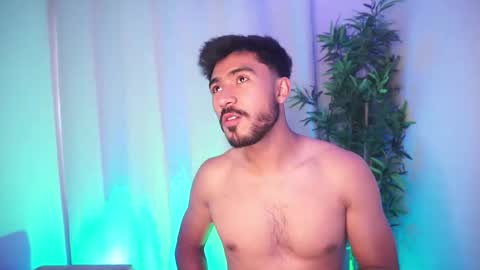 t0ny_wylie online show from 3, 2, 2026