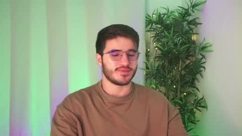 t0ny_wylie online show from 18, 4, 2026