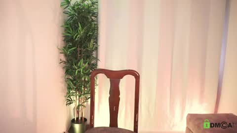 t0ny_wylie online show from 26, 7, 2026