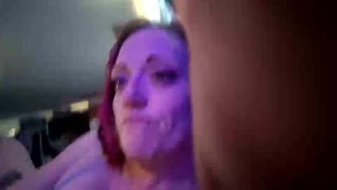 Snapshot of t813239 chatting on 29, 10, 2025 t813239 online show from 29, 10, 2025