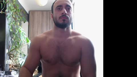 Snapshot of t_huracane chatting on 12, 12, 2024 Huracane online show from 12, 12, 2024