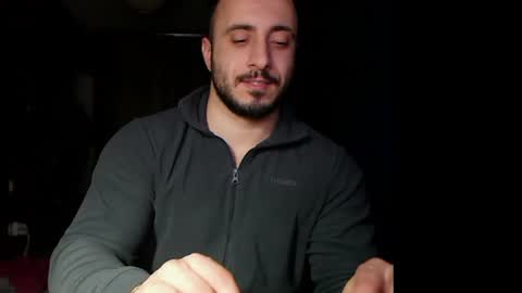 Snapshot of t_huracane chatting on 10, 1, 2025 Huracane online show from 10, 1, 2025