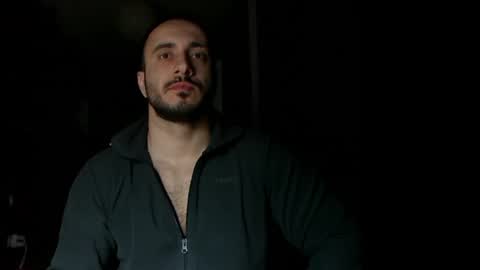 Snapshot of t_huracane chatting on 4, 2, 2025 Huracane online show from 4, 2, 2025
