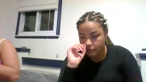 Snapshot of t_princess_t chatting on 11, 9, 2025 t_princess_t online show from 11, 9, 2025