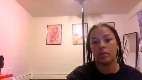 Snapshot of t_princess_t chatting on 22, 10, 2025 t_princess_t online show from 22, 10, 2025