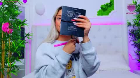 Arianna online show from 29, 9, 2025