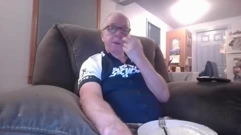 Snapshot of tacrunner66_ chatting on 8, 2, 2026 tacrunner66_ online show from 8, 2, 2026