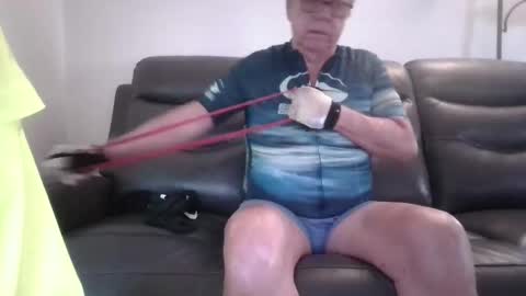 tacrunner66_ online show from 25, 4, 2026
