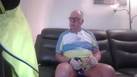 tacrunner66_ online show from 24, 5, 2026