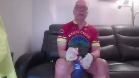tacrunner66_ online show from 10, 6, 2026