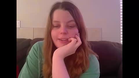 tacyluxe online show from 18, 5, 2026