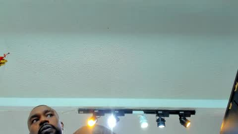 Snapshot of tafari_1 chatting on 31, 3, 2026 Tafari Zulu online show from 31, 3, 2026