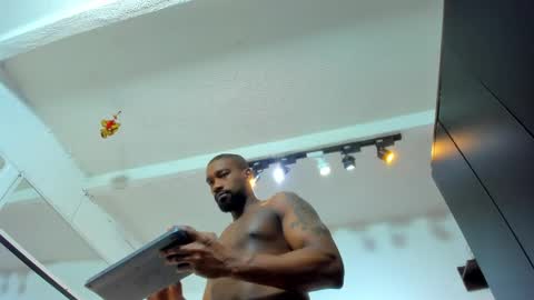 Snapshot of tafari_1 chatting on 3, 4, 2026 Tafari Zulu online show from 3, 4, 2026