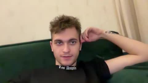 Snapshot of tai_fun chatting on 28, 3, 2026 Alex online show from 28, 3, 2026