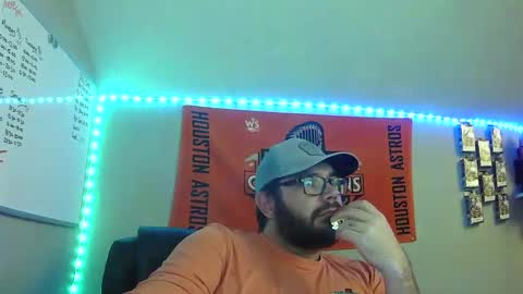 Snapshot of taintnuzzler_13 chatting on 3, 2, 2025 TaintNuzzler online show from 3, 2, 2025