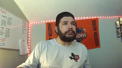 Snapshot of taintnuzzler_13 chatting on 4, 2, 2025 TaintNuzzler online show from 4, 2, 2025