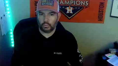 Snapshot of taintnuzzler_13 chatting on 19, 2, 2025 TaintNuzzler online show from 19, 2, 2025