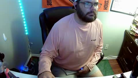 Snapshot of taintnuzzler_13 chatting on 15, 9, 2025 TaintNuzzler online show from 15, 9, 2025