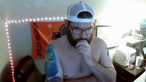 Snapshot of taintnuzzler_13 chatting on 29, 9, 2025 TaintNuzzler online show from 29, 9, 2025