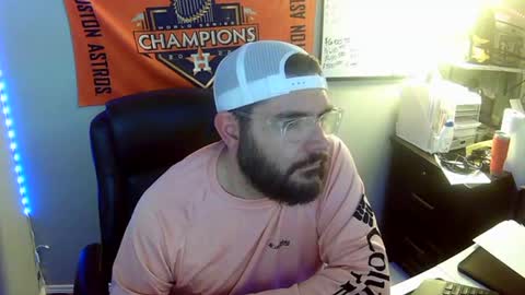 Snapshot of taintnuzzler_13 chatting on 22, 10, 2025 TaintNuzzler online show from 22, 10, 2025