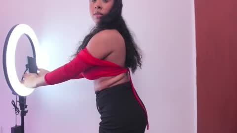 Snapshot of taira_bms chatting on 27, 10, 2025 Samantha online show from 27, 10, 2025