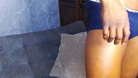 Tairon Tucke online show from 29, 1, 2025