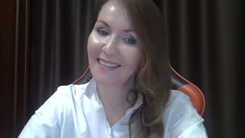 Snapshot of taisialucky77 chatting on 31, 10, 2025 taisialucky77 online show from 31, 10, 2025