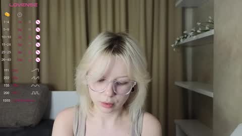 Emily online show from 19, 2, 2025