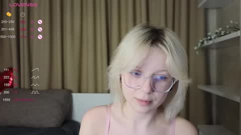 Emily online show from 20, 2, 2025