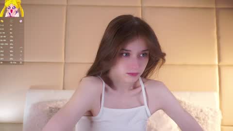 Mia online show from 9, 5, 2026
