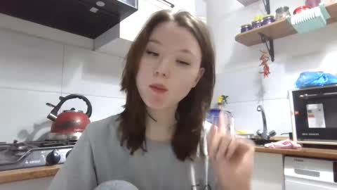 Lily online show from 17, 12, 2025