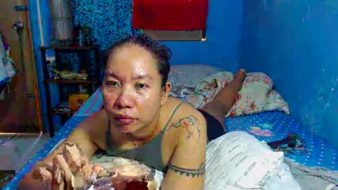 Snapshot of takemetoheavenbaby chatting on 7, 5, 2026 anne online show from 7, 5, 2026