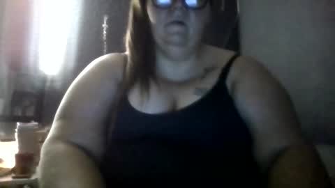 Snapshot of talesfromthecells25 chatting on 8, 3, 2026 talesfromthecells25 online show from 8, 3, 2026