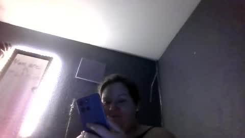 Snapshot of talesfromthecells25 chatting on 13, 3, 2026 talesfromthecells25 online show from 13, 3, 2026