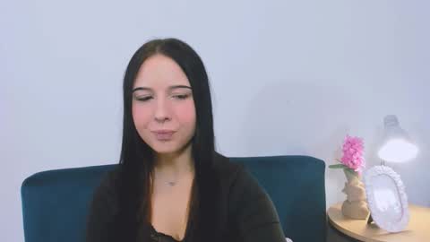 taliasensitive online show from 1, 12, 2025