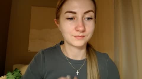 Snapshot of taliiyafiredream chatting on 2, 1, 2025  Kira  online show from 2, 1, 2025