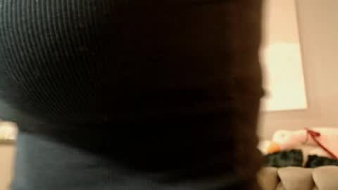 Snapshot of taliiyafiredream chatting on 3, 1, 2025  Kira  online show from 3, 1, 2025