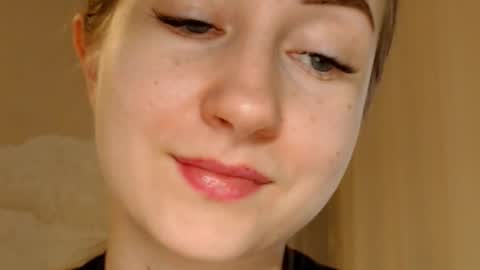 Snapshot of taliiyafiredream chatting on 6, 1, 2025  Kira  online show from 6, 1, 2025