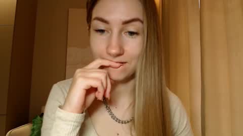 Snapshot of taliiyafiredream chatting on 16, 1, 2025  Kira  online show from 16, 1, 2025