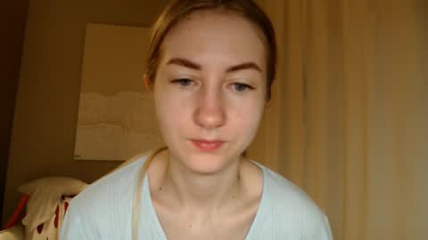 Snapshot of taliiyafiredream chatting on 7, 2, 2025  Kira  online show from 7, 2, 2025