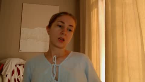 Snapshot of taliiyafiredream chatting on 8, 2, 2025  Kira  online show from 8, 2, 2025
