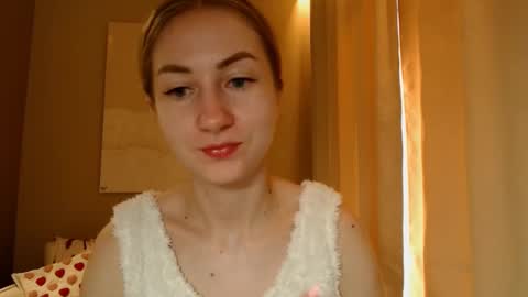Snapshot of taliiyafiredream chatting on 15, 2, 2025  Kira  online show from 15, 2, 2025